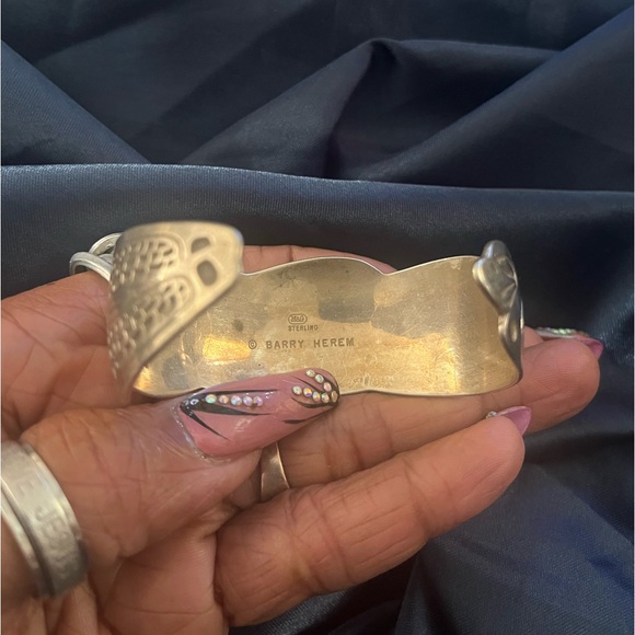 Barry Herem cuff bracelet - Picture 3 of 3